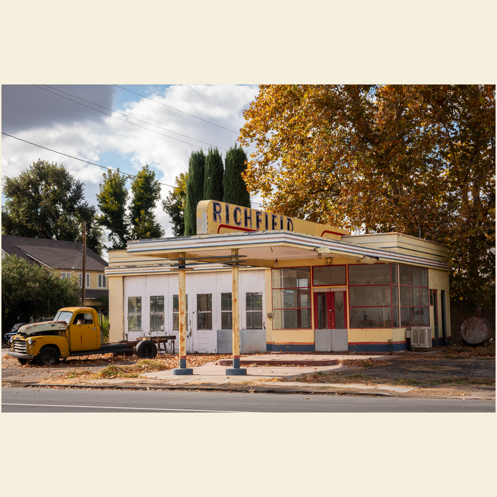Americana Service Station Giclee Art Prints